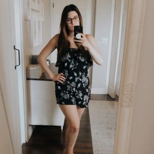 Cute Romper size Small